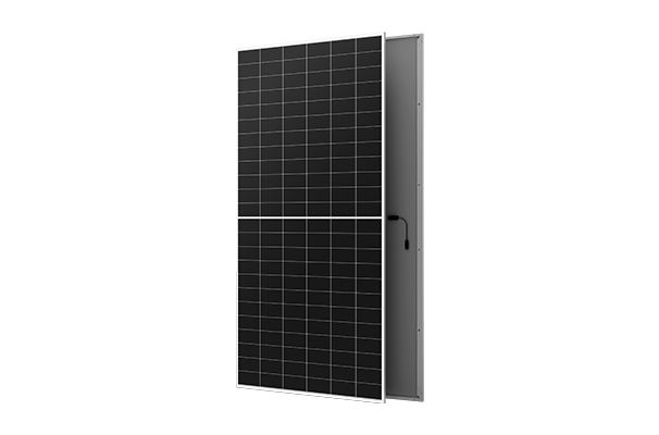 Aiko 645W AIKO-G645-MCH72Mw cadre argent