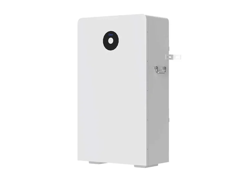 Zestaw Deye 15kW SUN-15K-SG05LP3 + Deye 16kWh RW-F16